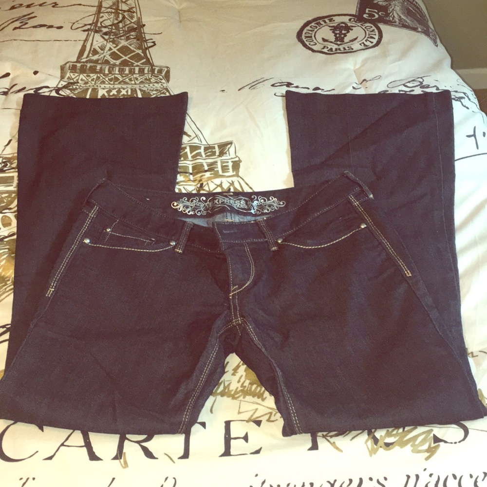 Express Flare Jeans